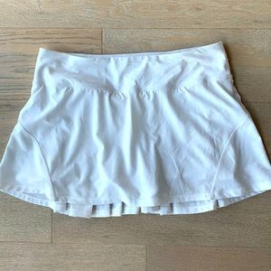 Lululemon Circuit breaker white skirt skort